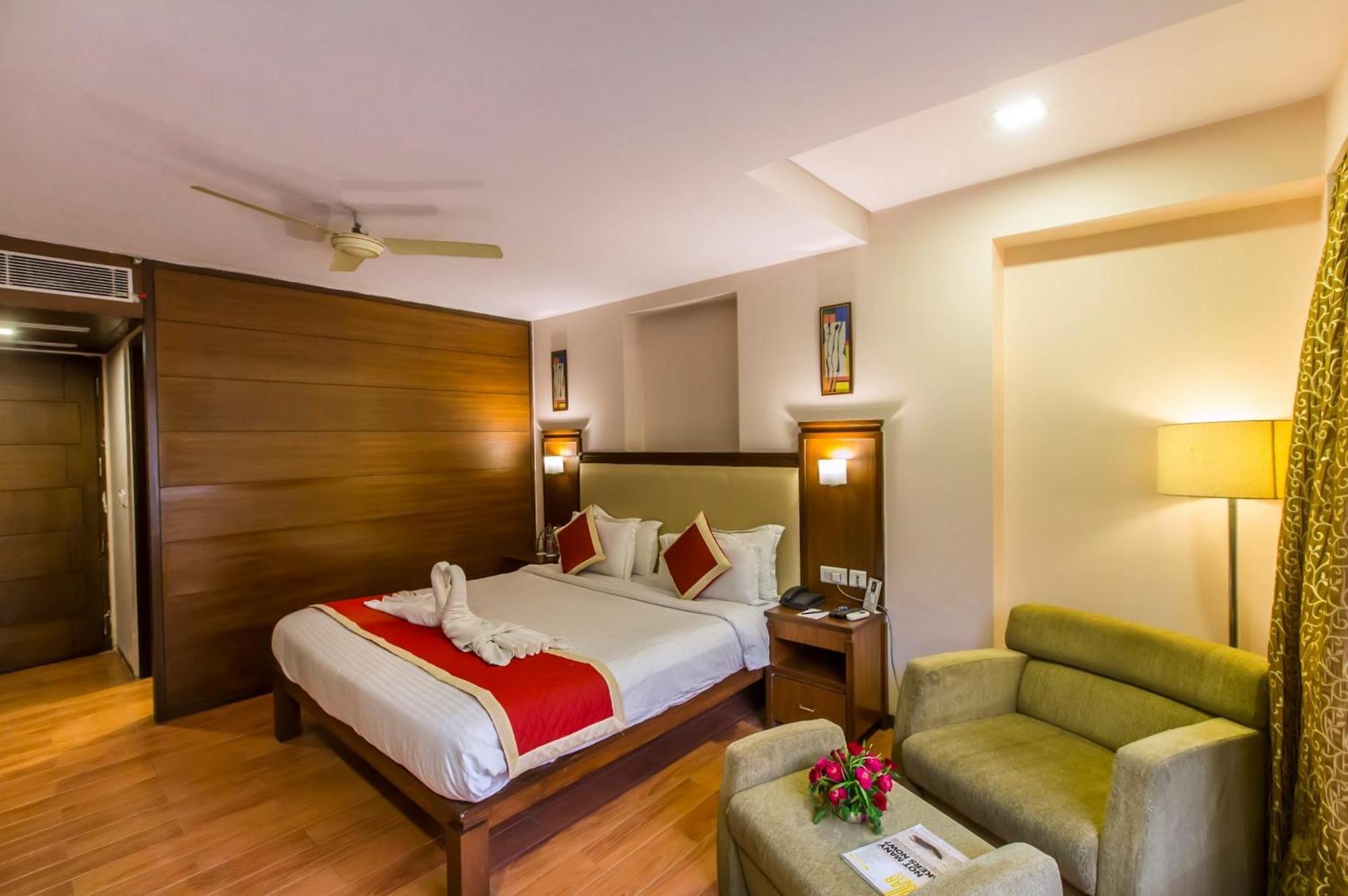 Golden Manor By Brandmyhotel -Jaipur City Centre Hotel Dış mekan fotoğraf