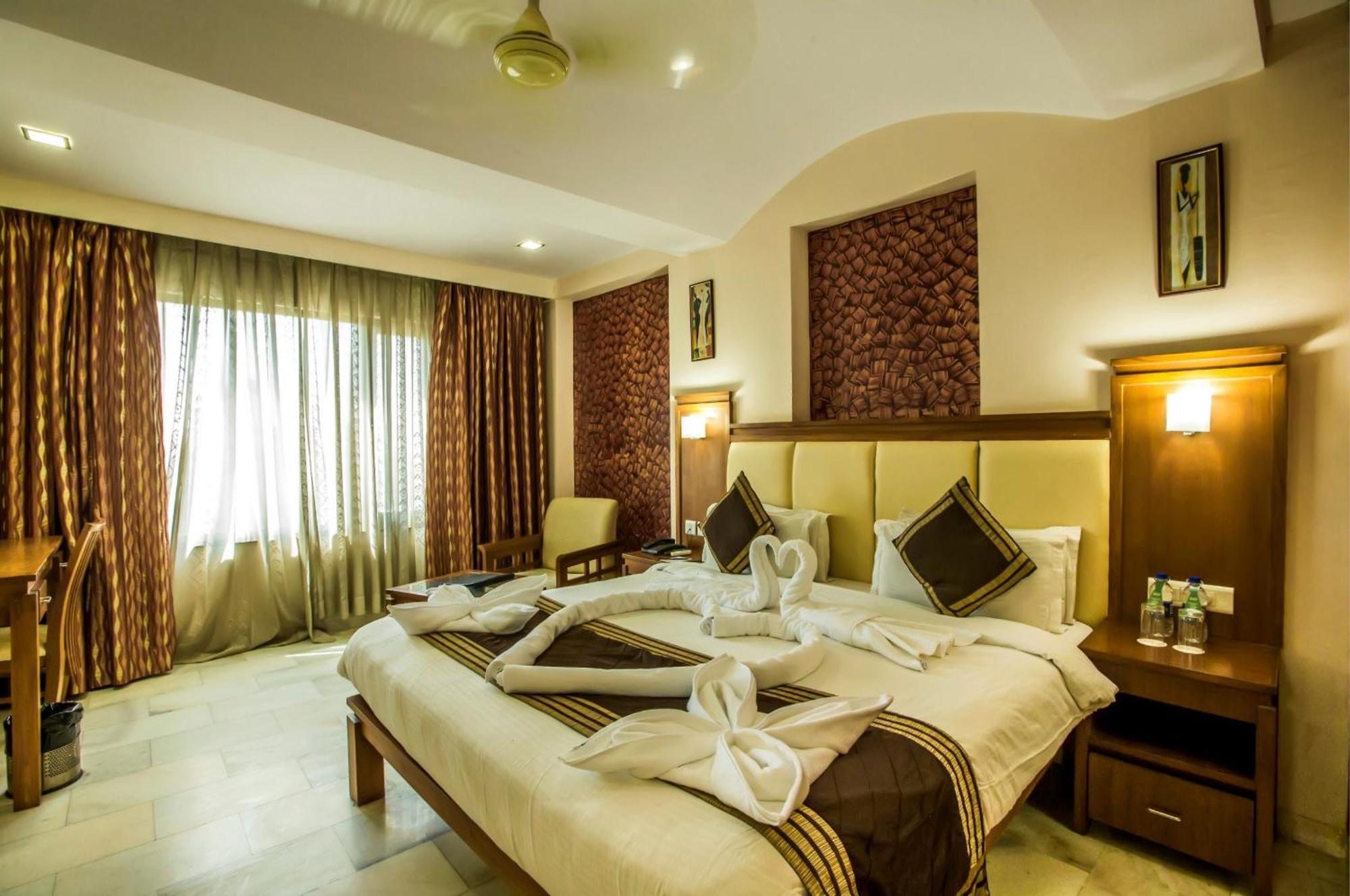 Golden Manor By Brandmyhotel -Jaipur City Centre Hotel Dış mekan fotoğraf