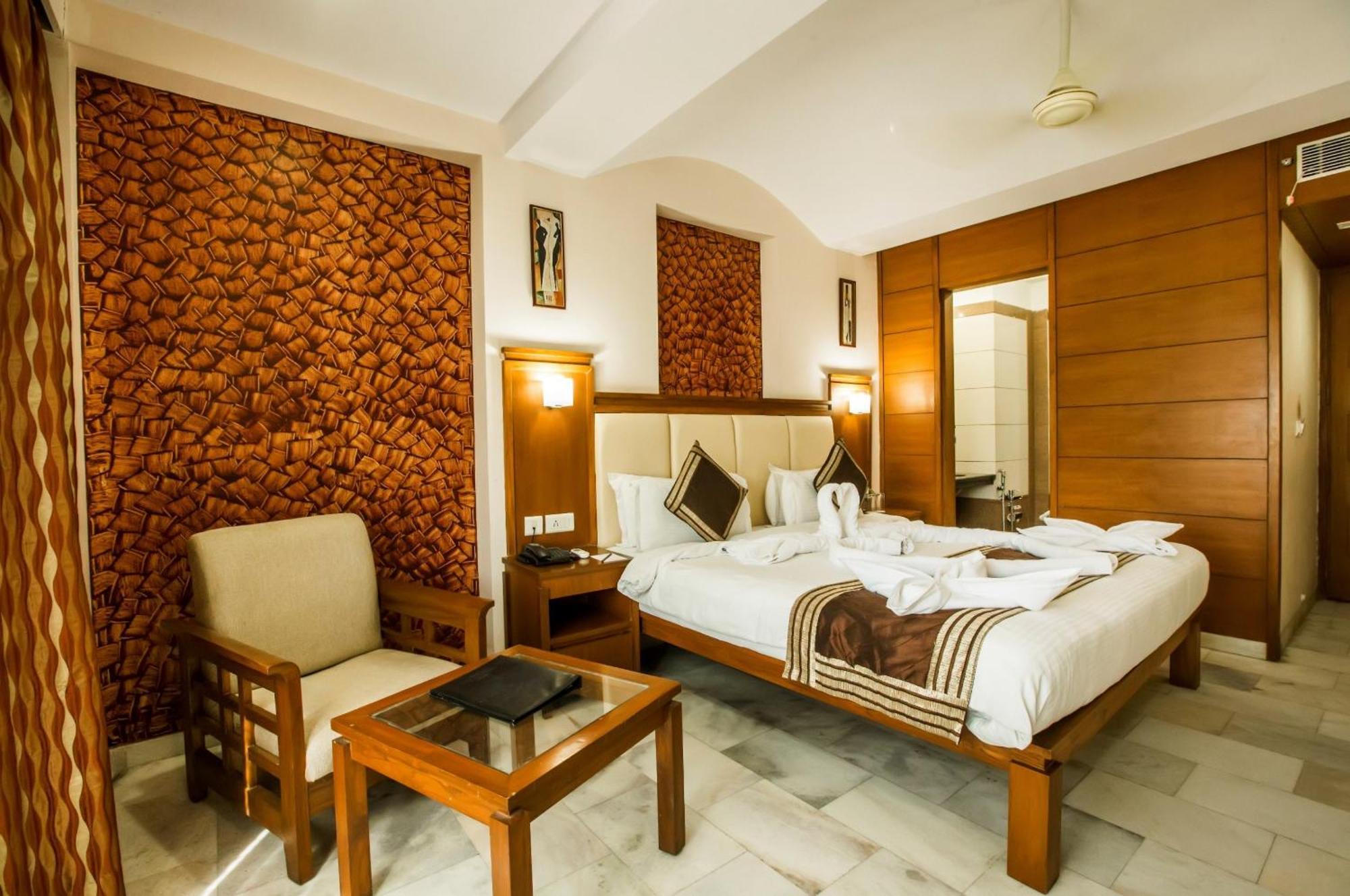 Golden Manor By Brandmyhotel -Jaipur City Centre Hotel Dış mekan fotoğraf